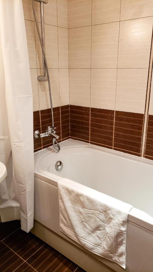Semiramida Gardens Apartments ボロヴェッツ エクステリア 写真
